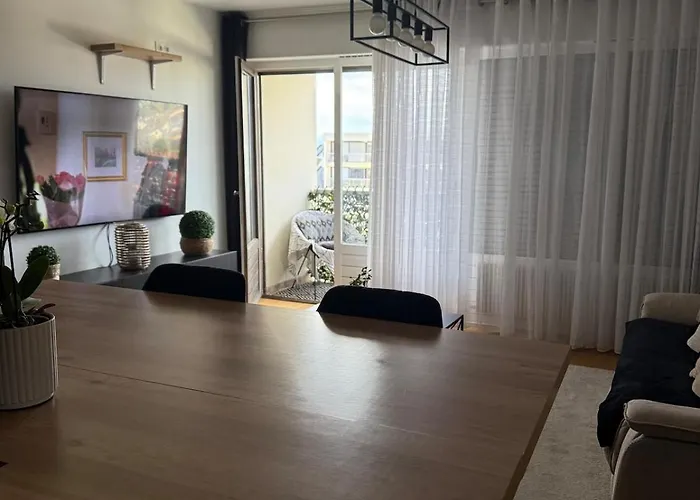 T2 Elegant, Proche De Geneve, Avec Parking *